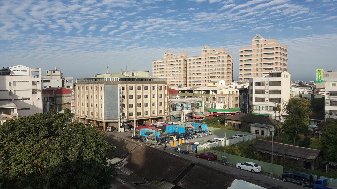 他里霧ta Li Woo Hotel Dounan Exterior foto